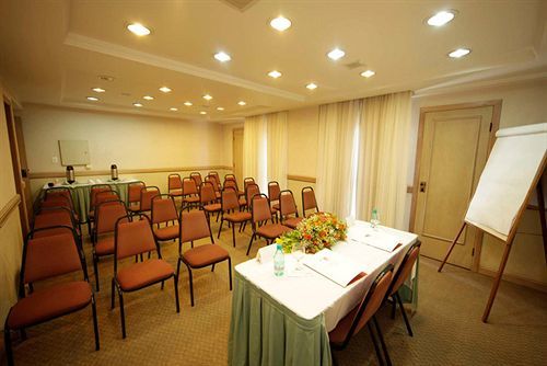 Hotel Rede Andrade Vernon Curitiba